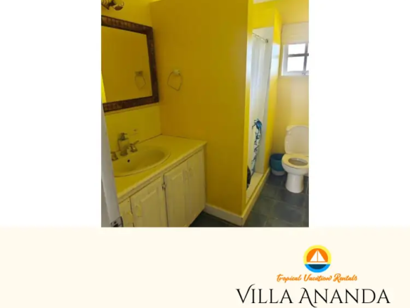 Tropical Vacation Rentals - Villa Ananda - Bedroom 2 - Bathroom